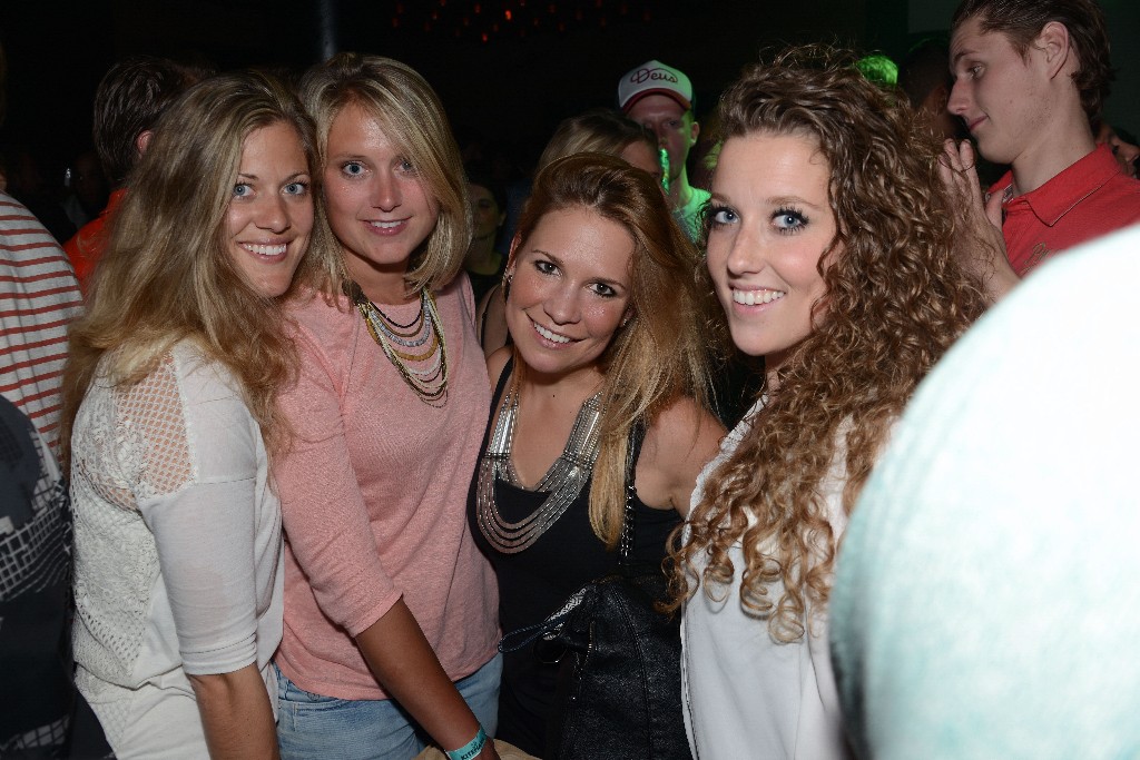 ../Images/Kite Board Open 2015 Zaterdag afterparty Oak 101.jpg